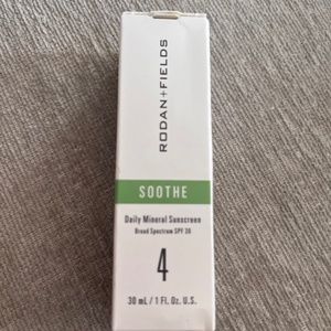 Rodan & Fields SOOTHE mineral sunscreen spf 30
